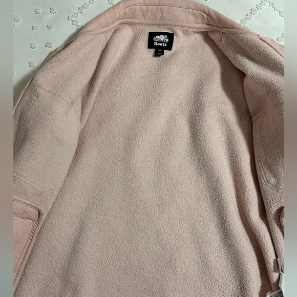 Roots Shacket - Picture 3 of 8